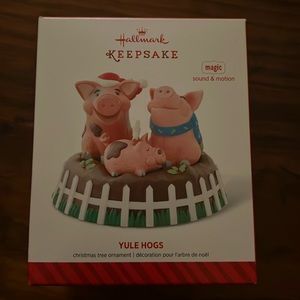 Hallmark keepsake Yule hogs